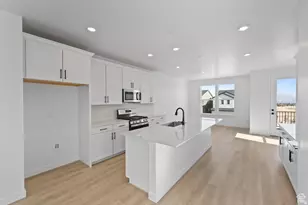 12686 S Glacier Ln, Herriman, UT 84096 - Photo 5