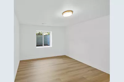 2096 E Linden Cir S, Holladay, UT 84121 - Photo 43