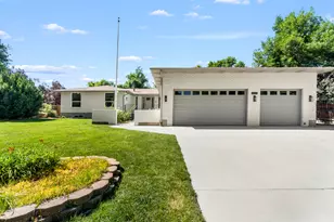 2096 E Linden Cir S, Holladay, UT 84121 - Photo 1