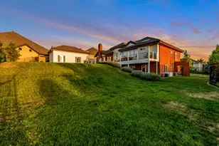 1007 E Eaglewood Dr, North Salt Lake, UT 84054 - Photo 55
