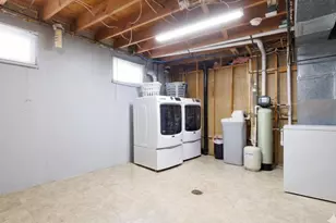 8252 S Wood St, Midvale, UT 84047 - Photo 25