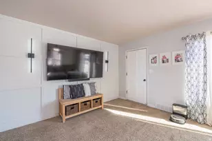 5243 S 2200 W, Roy, UT 84067 - Photo 7
