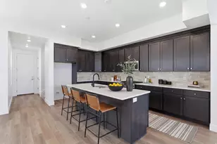 817 S 950 W, Springville, UT 84663 - Photo 3