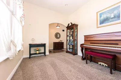 2611 W 2450 N, Farr West, UT 84404 - Photo 11