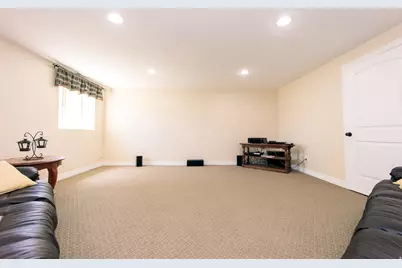 2611 W 2450 N, Farr West, UT 84404 - Photo 29