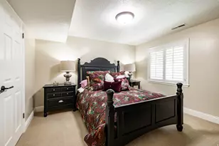 3450 E Hidden Oak Dr, Salt Lake City, UT 84121 - Photo 43