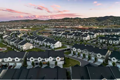 4448 W Defender Dr S, Herriman, UT 84096 - Photo 37
