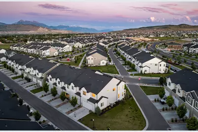 4448 W Defender Dr S, Herriman, UT 84096 - Photo 39