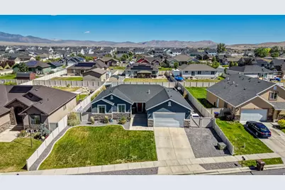 1197 E Raven Way, Eagle Mountain, UT 84005 - Photo 35