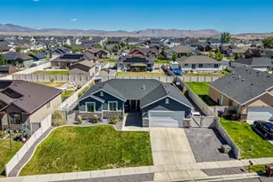1197 E Raven Way, Eagle Mountain, UT 84005 - Photo 35