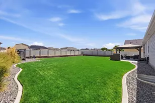 1197 E Raven Way, Eagle Mountain, UT 84005 - Photo 9
