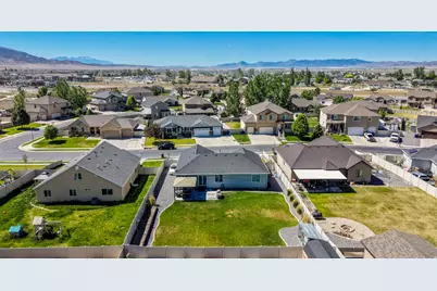 1197 E Raven Way, Eagle Mountain, UT 84005 - Photo 39