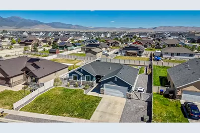 1197 E Raven Way, Eagle Mountain, UT 84005 - Photo 39