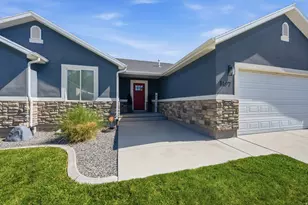1197 E Raven Way, Eagle Mountain, UT 84005 - Photo 3