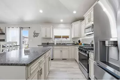 1197 E Raven Way, Eagle Mountain, UT 84005 - Photo 15