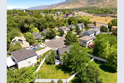 1253 W Carston Ct, Farmington, UT 84025 - Photo 31