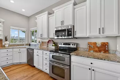 14212 S Stone Fly Dr W, Bluffdale, UT 84065 - Photo 27