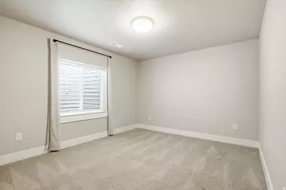 7062 S 300 E, Midvale, UT 84047 - Photo 23