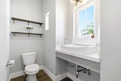 7062 S 300 E, Midvale, UT 84047 - Photo 17