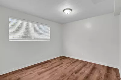 1124 E Webster Dr, Sandy, UT 84094 - Photo 21