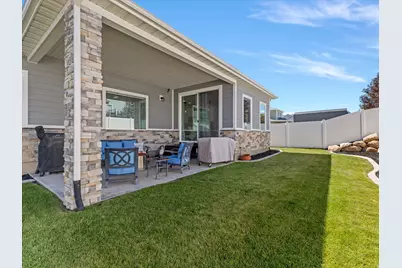 8136 S 6430 W, West Jordan, UT 84081 - Photo 39