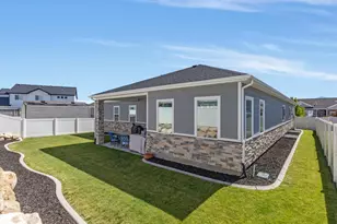 8136 S 6430 W, West Jordan, UT 84081 - Photo 3