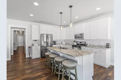 8136 S 6430 W, West Jordan, UT 84081 - Photo 9