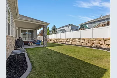 8136 S 6430 W, West Jordan, UT 84081 - Photo 35