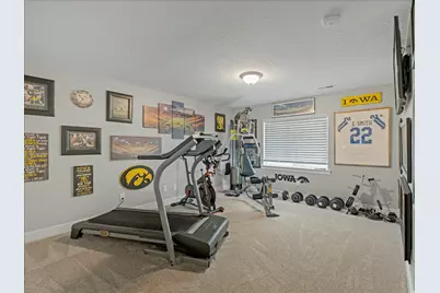 8136 S 6430 W, West Jordan, UT 84081 - Photo 31