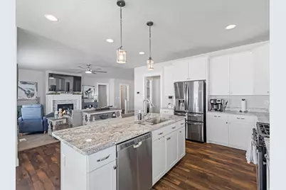 8136 S 6430 W, West Jordan, UT 84081 - Photo 11