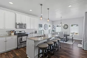 8136 S 6430 W, West Jordan, UT 84081 - Photo 15