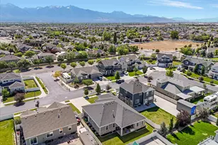 8136 S 6430 W, West Jordan, UT 84081 - Photo 43