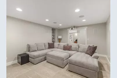 8136 S 6430 W, West Jordan, UT 84081 - Photo 29