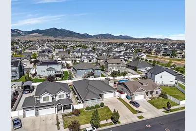 8136 S 6430 W, West Jordan, UT 84081 - Photo 3