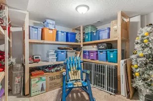 8136 S 6430 W, West Jordan, UT 84081 - Photo 33