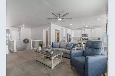 8136 S 6430 W, West Jordan, UT 84081 - Photo 5