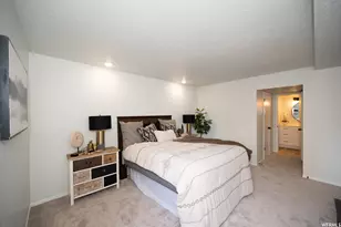 247 S 700 E, Salt Lake City, UT 84102 - Photo 15