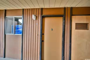 247 S 700 E, Salt Lake City, UT 84102 - Photo 21