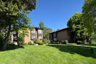 247 S 700 E, Salt Lake City, UT 84102 - Photo 23