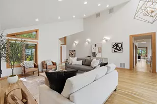 2352 S Lakeline Dr, Salt Lake City, UT 84109 - Photo 9