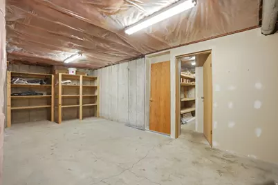 2352 S Lakeline Dr, Salt Lake City, UT 84109 - Photo 39