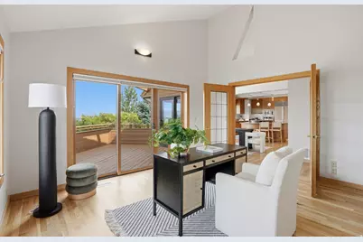 2352 S Lakeline Dr, Salt Lake City, UT 84109 - Photo 23