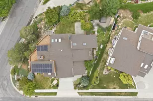 2352 S Lakeline Dr, Salt Lake City, UT 84109 - Photo 69