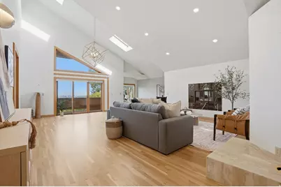 2352 S Lakeline Dr, Salt Lake City, UT 84109 - Photo 7