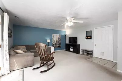 1122 E 2400 N, Layton, UT 84040 - Photo 23