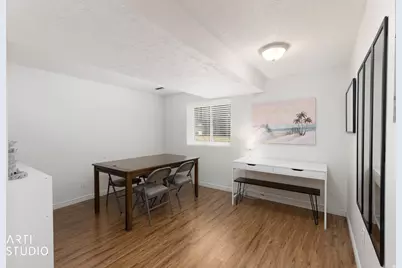 1122 E 2400 N, Layton, UT 84040 - Photo 27