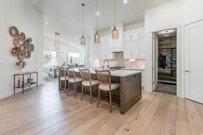 5310 N Lauralwood St, Heber City, UT 84032 - Photo 17
