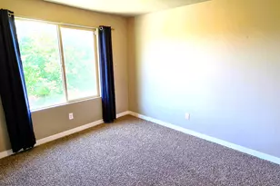 9607 N 4500 St W, Cedar Hills, UT 84062 - Photo 13