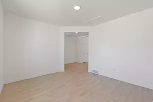 12028 S Antelope Flat Way W, Herriman, UT 84096 - Photo 5