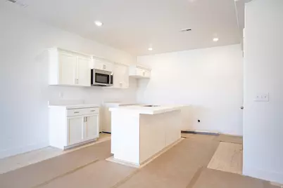 520 W 1875 N, Harrisville, UT 84404 - Photo 3